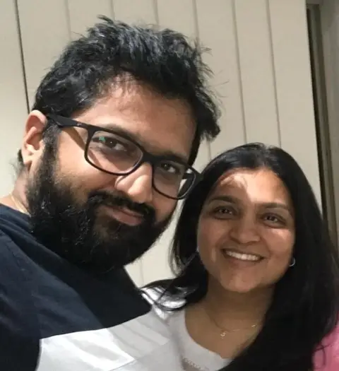 Portrait of Amit & Hiteshi Dekhtawala